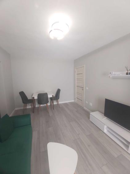 Inchiriez apartament 2 camere - 4