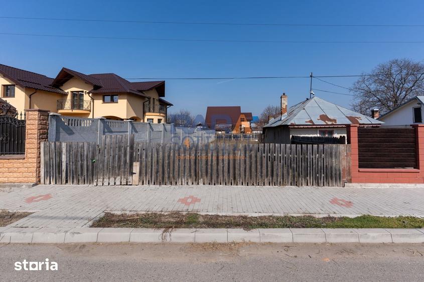 Teren de 303 mp, în Central