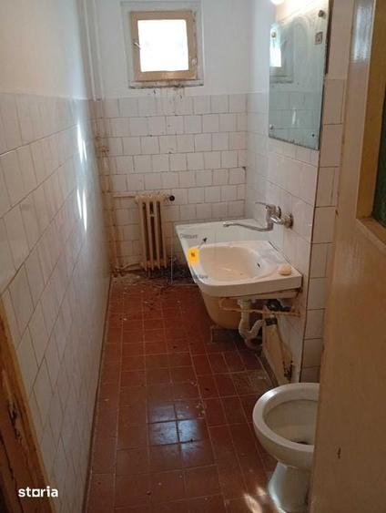 Apartament 3 camere zona Malu Rosu - 1