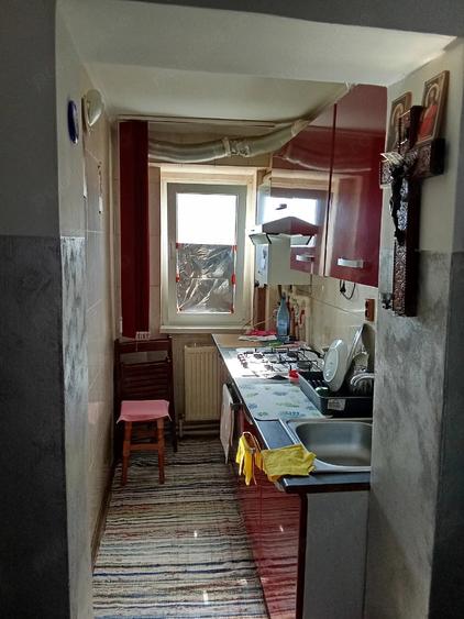 Apartament cu 2 camere semidecomandat în Viziru 3