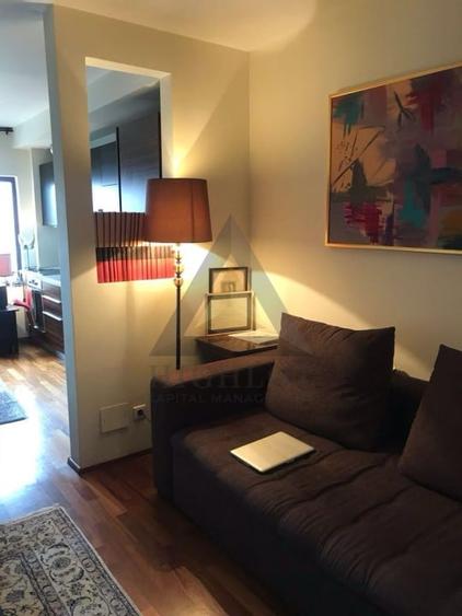 Apartament cu 3 camere semidecomandat, mobilat în Șoseaua Nordului