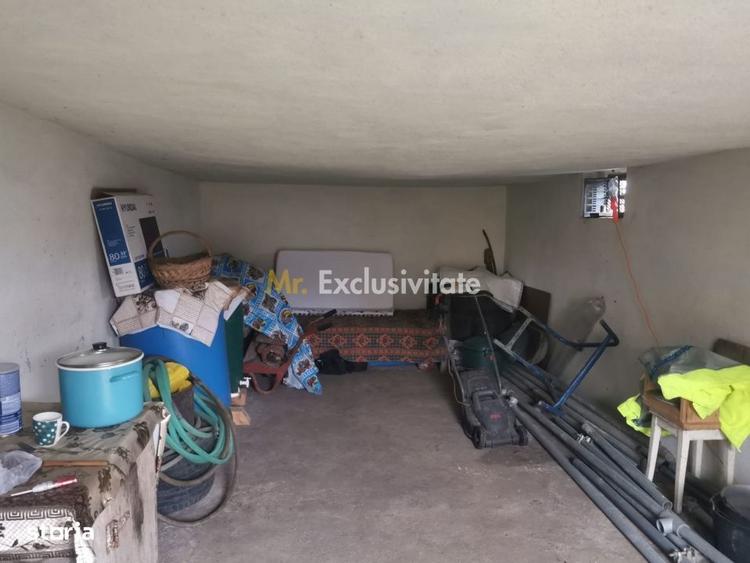 Casă cu 4 camere cu Canalizare în Argetoaia
