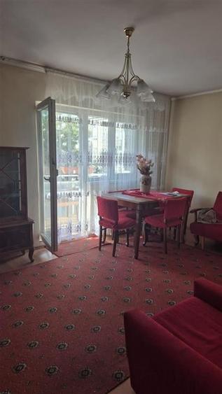 Apartament cu 3 camere decomandat în Nufărul