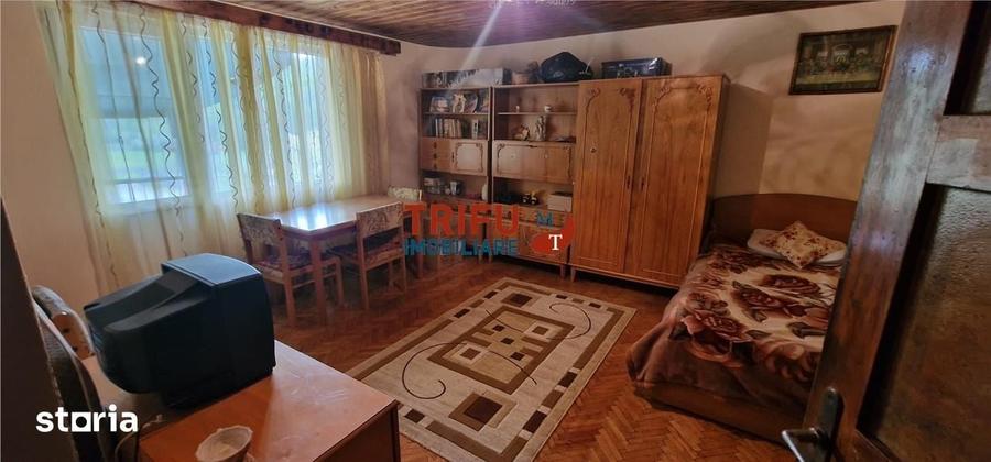 Casă cu 3 camere cu Teren 1338 Mp în Meteș