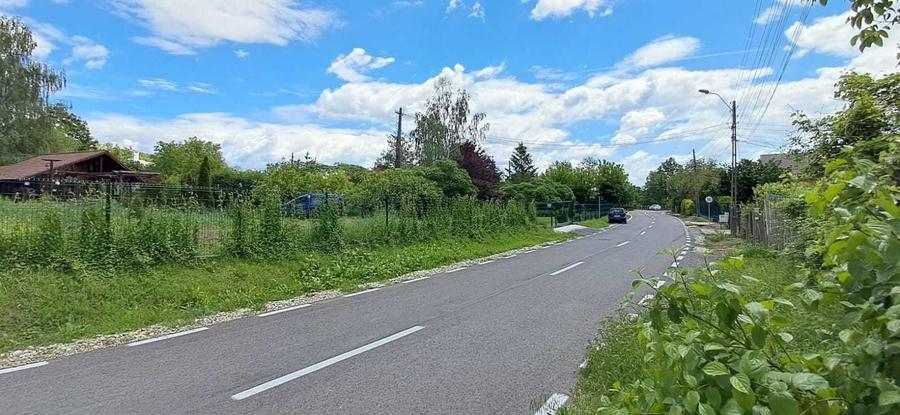 Casă cu 4 camere în Ștefănești