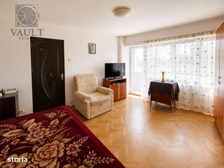Garsonieră decomandată, mobilată în Colentina