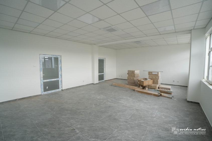 Spațiu industrial, de 1,260 mp, în Sud