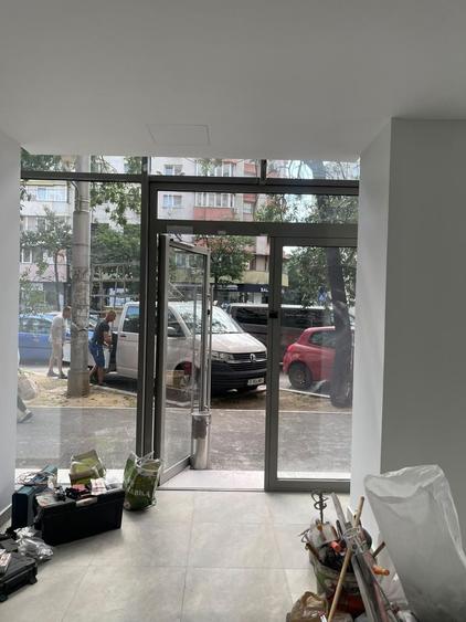 Spațiu comercial, de 114 mp, în Bucur Obor