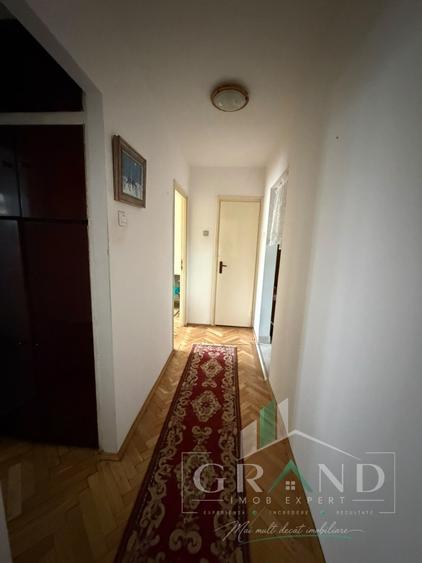 Apartament cu 3 camere decomandat, mobilat în Mănăștur