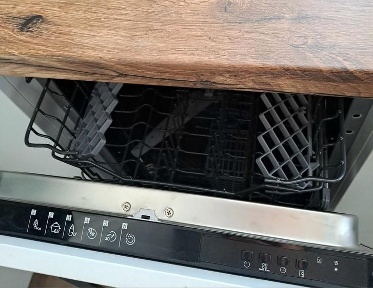 Apartament cu 2 camere decomandat în Sfântu Ilie