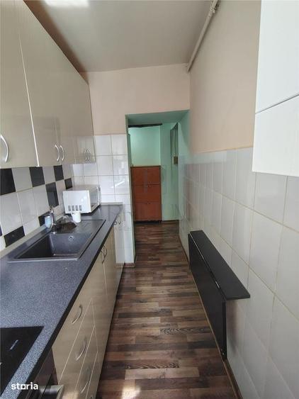 Sagului - 2 Camere - Etajul 2 - Centrala Proprie - Bloc Izolat - 3