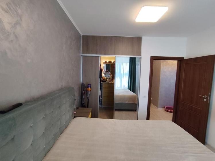 Apartament cu 3 camere decomandat, mobilat în Albert