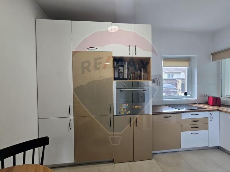 Duplex cu 5 camere cu Teren 578 Mp în Gilău