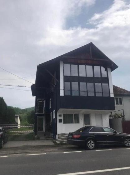 Casa de inchiriat - 2