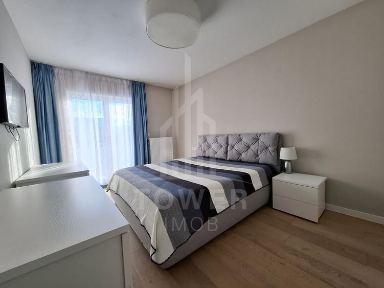 Penthouse cu 4 camere decomandat în Arhitecților - Calea Cisnădiei