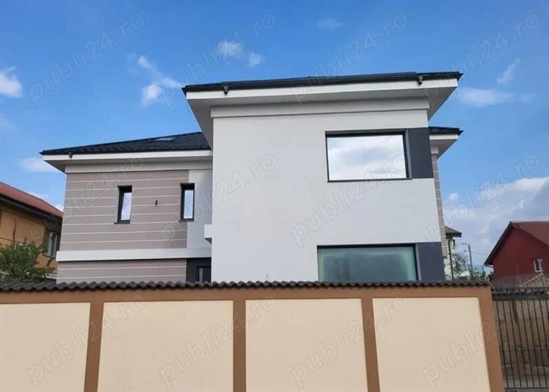 Casă individuală cu 5 camere cu Canalizare în Bordei