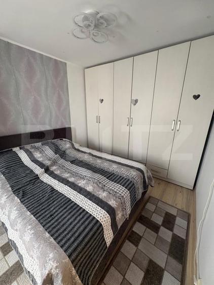 Apartament cu 2 camere semidecomandat, mobilat în Central