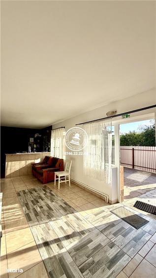 Casă cu 6 camere cu Teren 800 Mp în Victoria