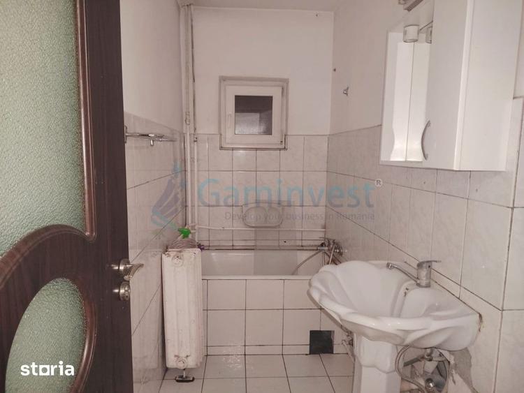 Apartament cu 3 camere, mobilat în Lotus