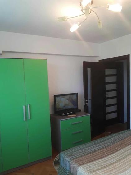 Apartament cu 2 camere semidecomandat în Baba Novac