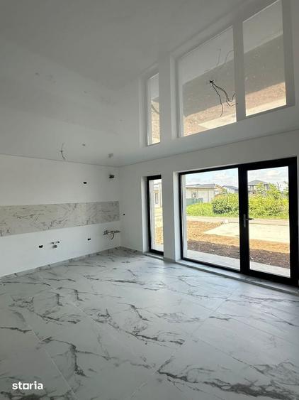 Casă cu 3 camere cu Teren 220 Mp în Dărăști-Ilfov