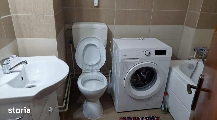 Apartament cu 3 camere decomandat în Vest