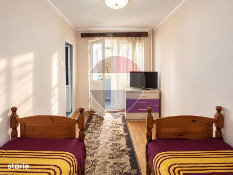 Apartament cu 3 camere semidecomandat în Milcov