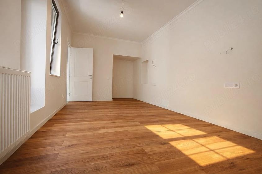 Casă cu Teren 299 Mp în Central