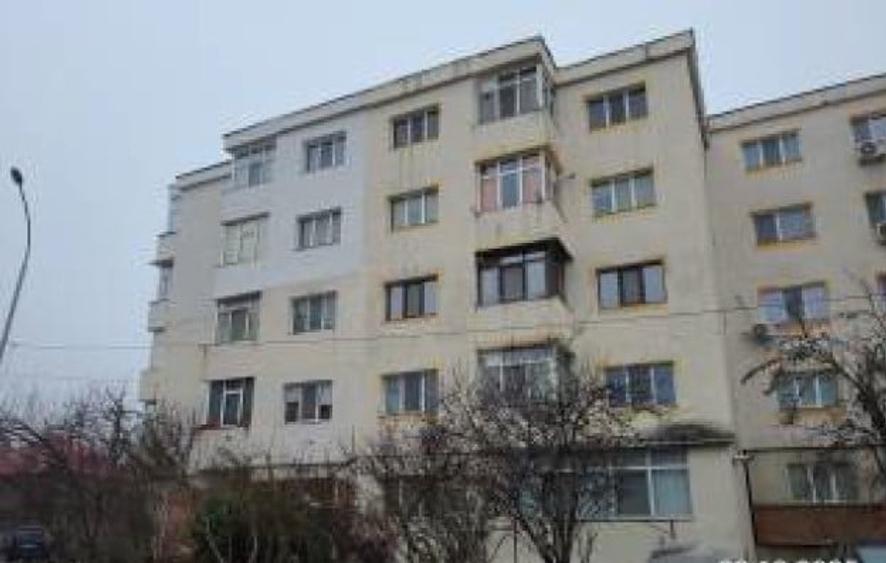 Apartament cu 2 camere în Est