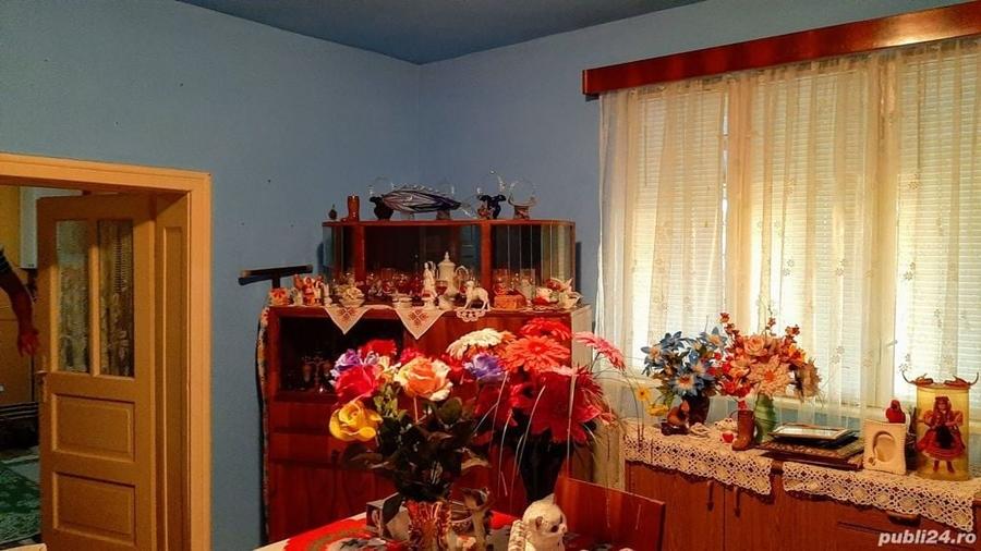 Casă cu 2 camere în Chețani