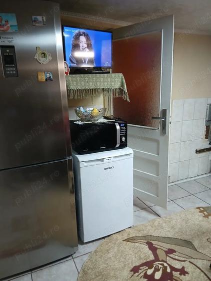 Casă cu 3 camere cu Teren 1000 Mp în Central