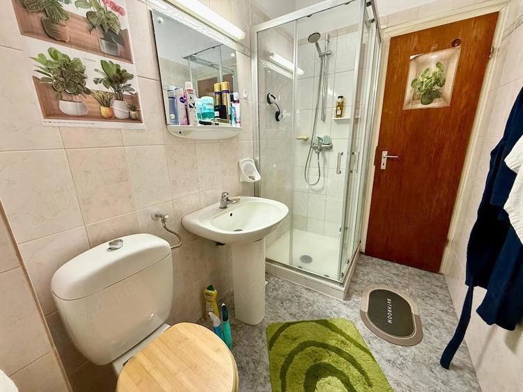 Casă cu 3 camere cu Teren 539 Mp în Dâmbu Pietros