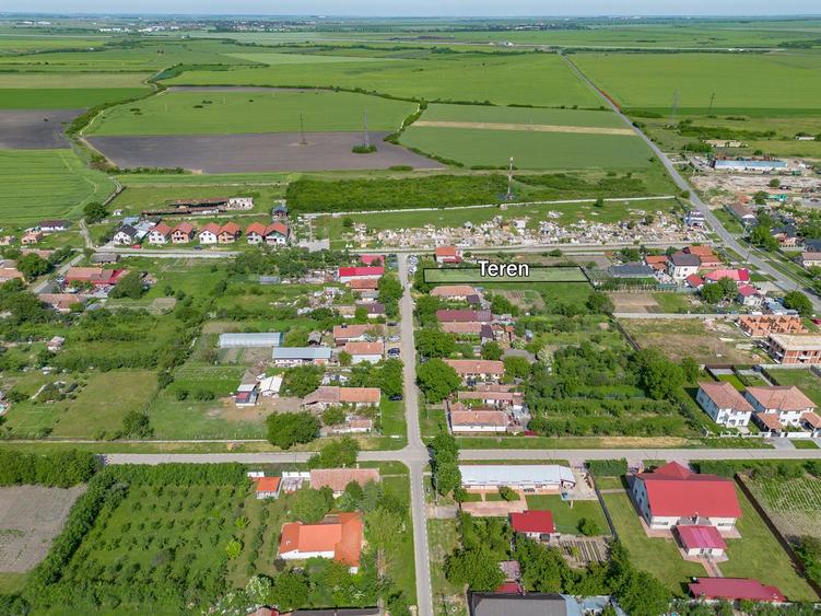 Teren Construcții intravilan de 1448 mp, în Cerneteaz