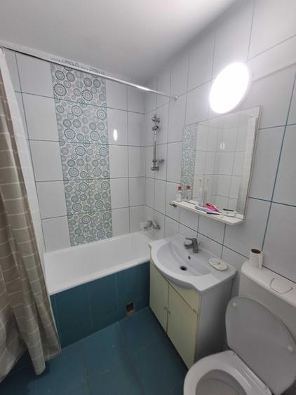 Apartament 2 camere, Centrala, langa Spitalul Judetean Constanta, Zona Bd Tomis Amfiteatru Tomis 1 - 8
