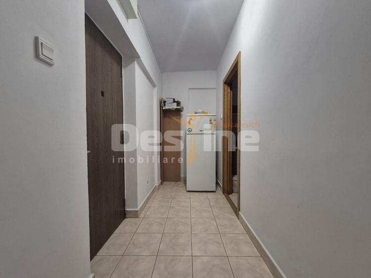 Garsonieră decomandată în Tomis III