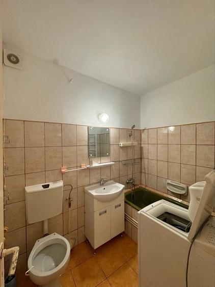 Garsonieră semidecomandată în Central
