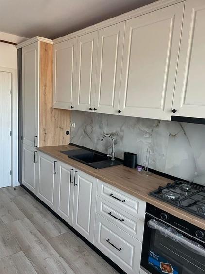 Apartament cu 2 camere decomandat în Exterior Vest