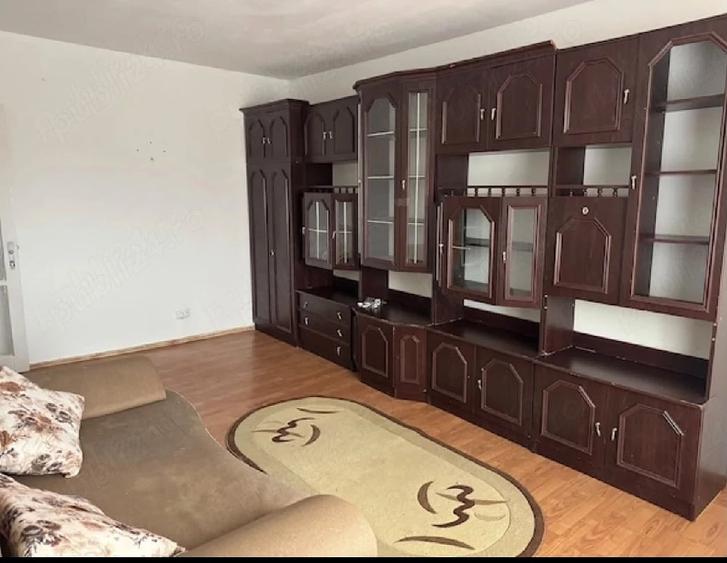 Apartament cu 2 camere decomandat în Balta Albă