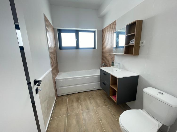 Casă individuală cu 3 camere cu Teren 375 Mp în Berceni