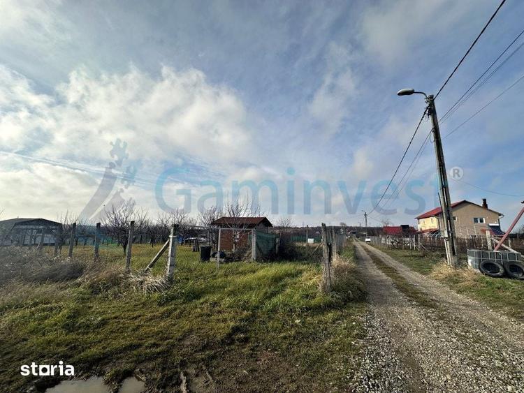 Teren de 5508 mp, în Central