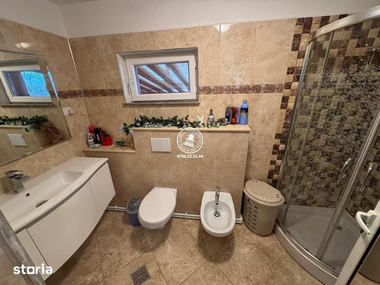 Casă cu 3 camere cu Teren 496 Mp în Tomești