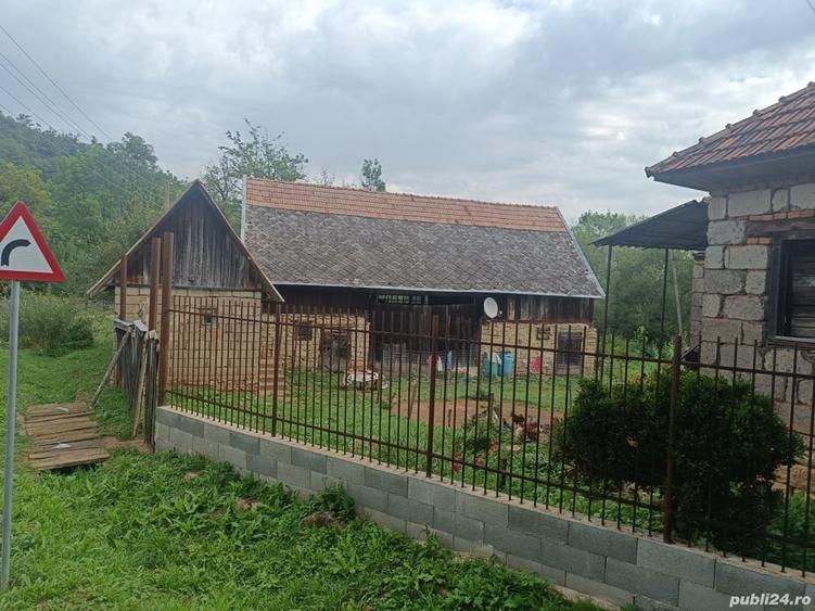 Casă în Central