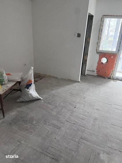 Garsonieră semidecomandată în Valea Rosie