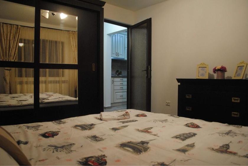 Apartament cu 2 camere decomandat în Cetate