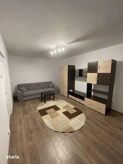 Apartament cu 2 camere decomandat în Valea Lungă
