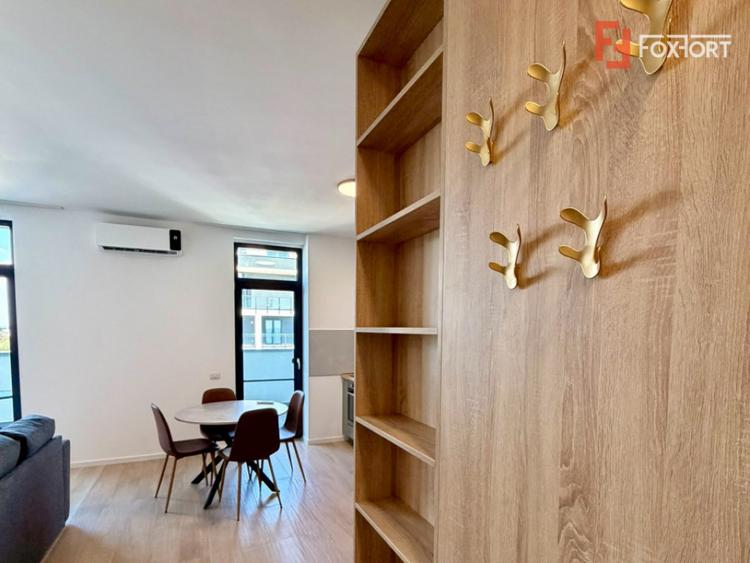 Apartament cu 2 camere semidecomandat, mobilat în Torontalului