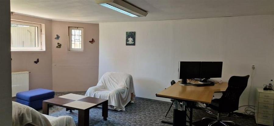 Casă individuală cu 5 camere cu Teren 700 Mp în Tudor