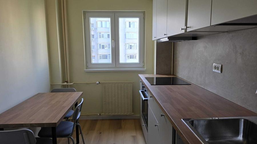 Apartament cu 2 camere decomandat în Iancului