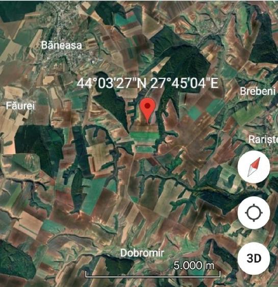 Teren de 100000 mp, în Dobromir