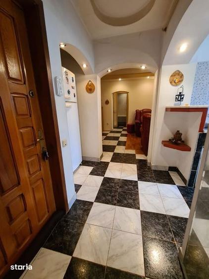 Apartament cu 3 camere în Central